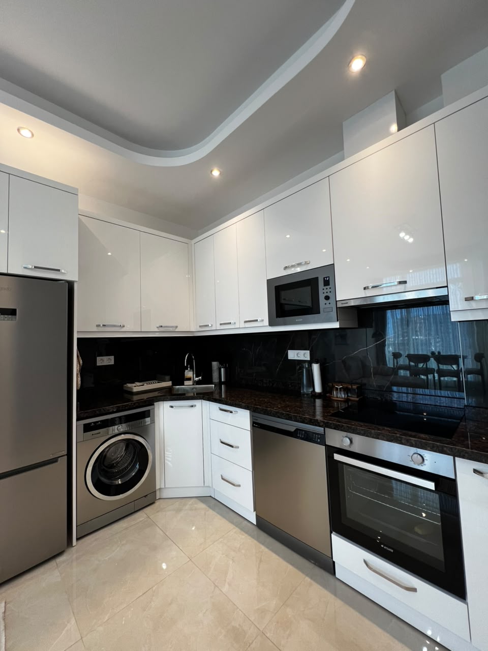 Apartment for rent in Mahmutlar – two-room furnished, 550 m to beach No. 24