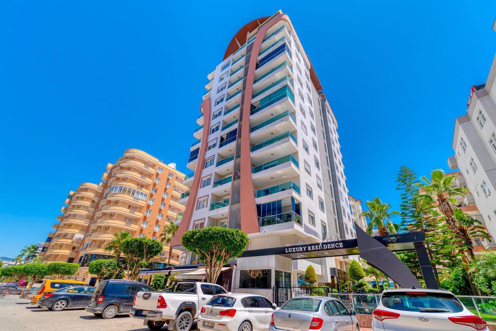 Квартира 1+1 в Алании, район Махмутлар - 70 м², мебель, вид на горы, рядом с морем