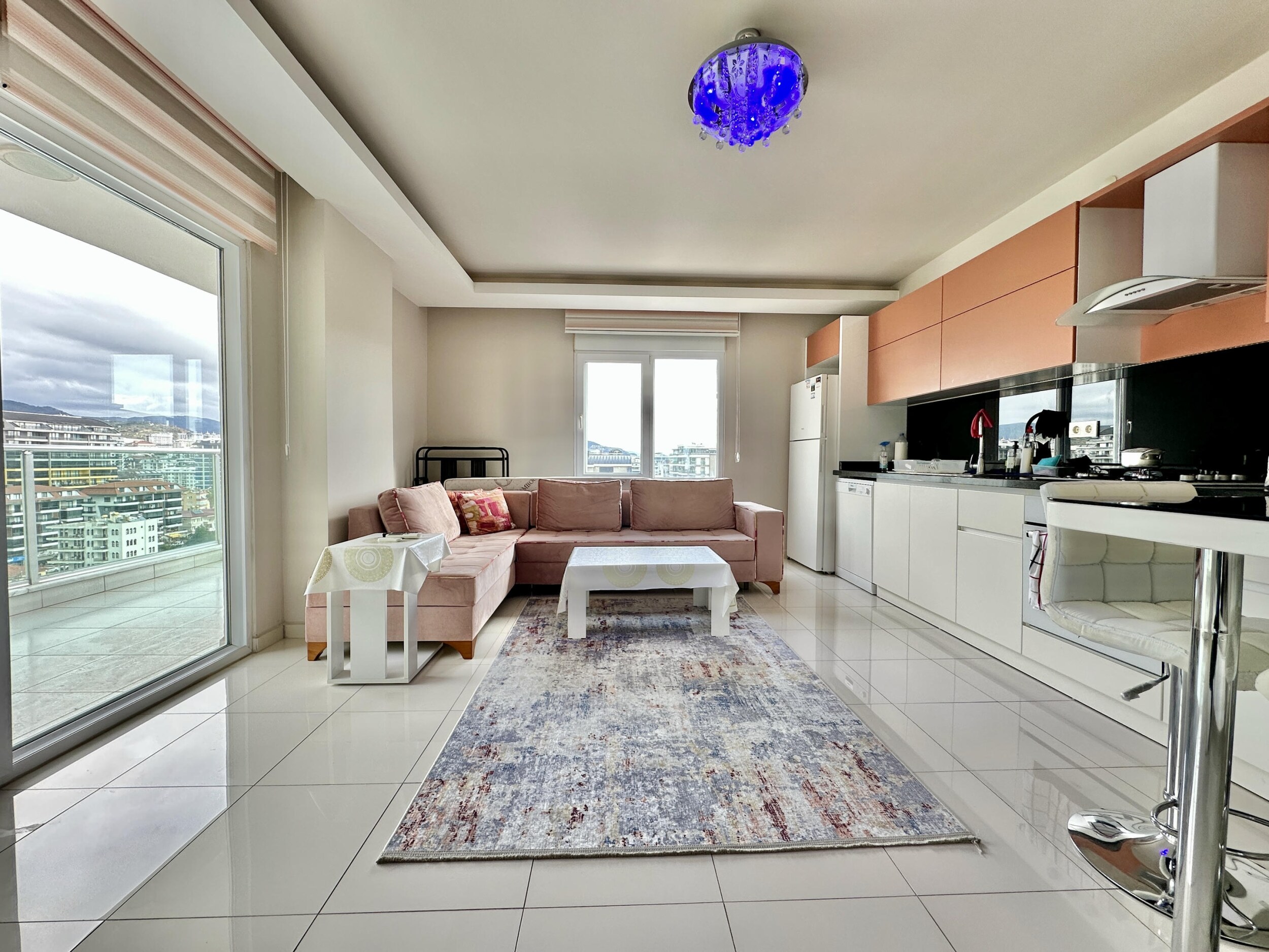Квартира 1+1 в Алании, район Махмутлар - 70 м², мебель, вид на горы, рядом с морем