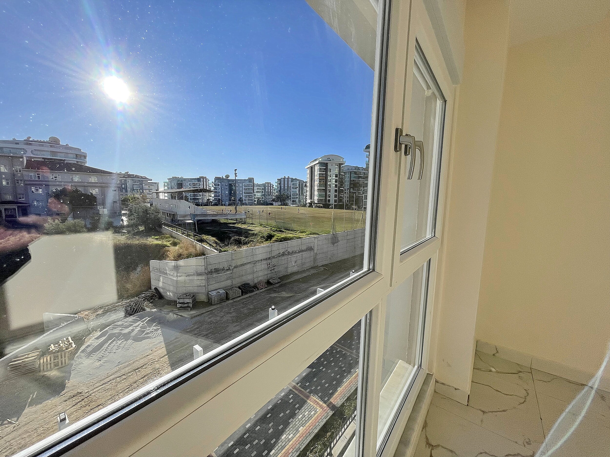 Квартира 2+1 в Авсалларе - современный комплекс, 800 м до пляжа Инджекум