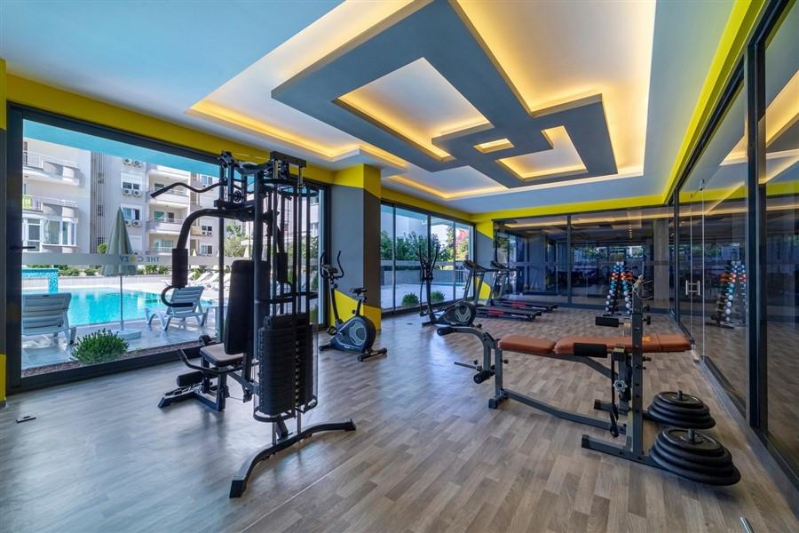 Квартира 1+1 в Алании, район Махмутлар - 70 м², мебель, 2 балкона с видом на море и горы, от собственника
