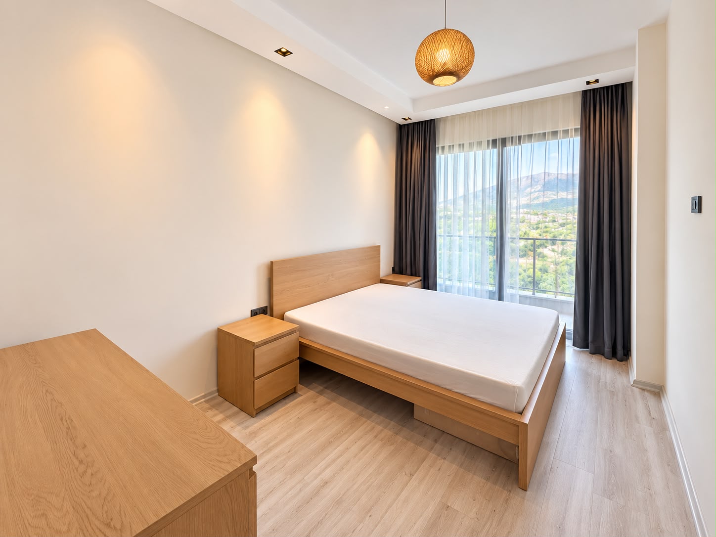 Квартира 1+1 в Алании, район Махмутлар - 70 м², мебель, 2 балкона с видом на море и горы, от собственника