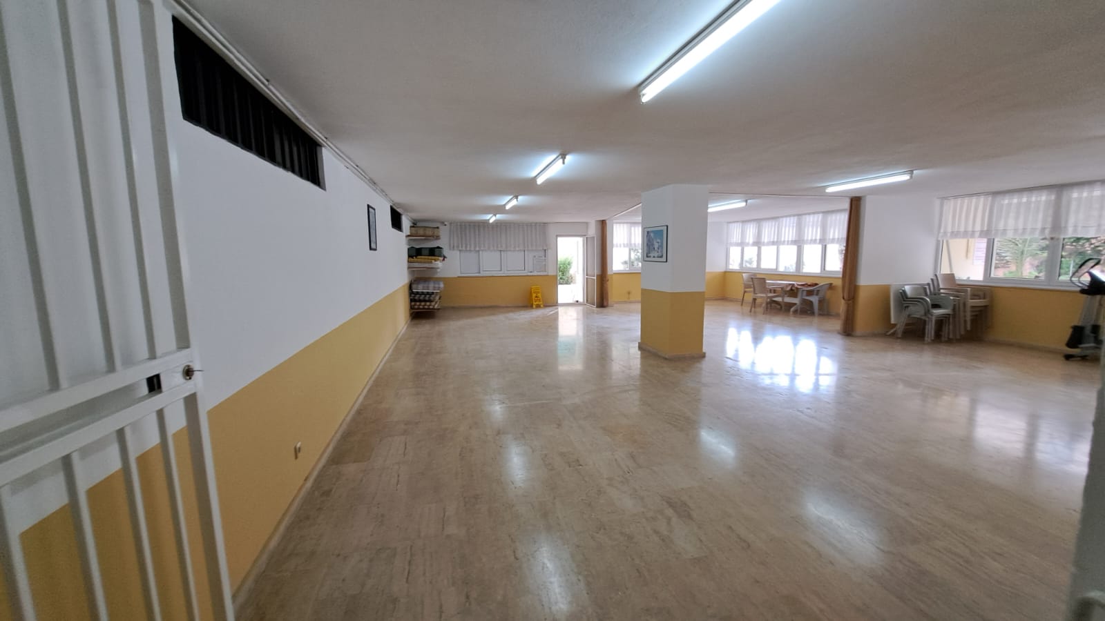 Квартира 2+1 в Алании под ВНЖ, район пляжа Клеопатра - 130 м², мебель, вид на море и крепость