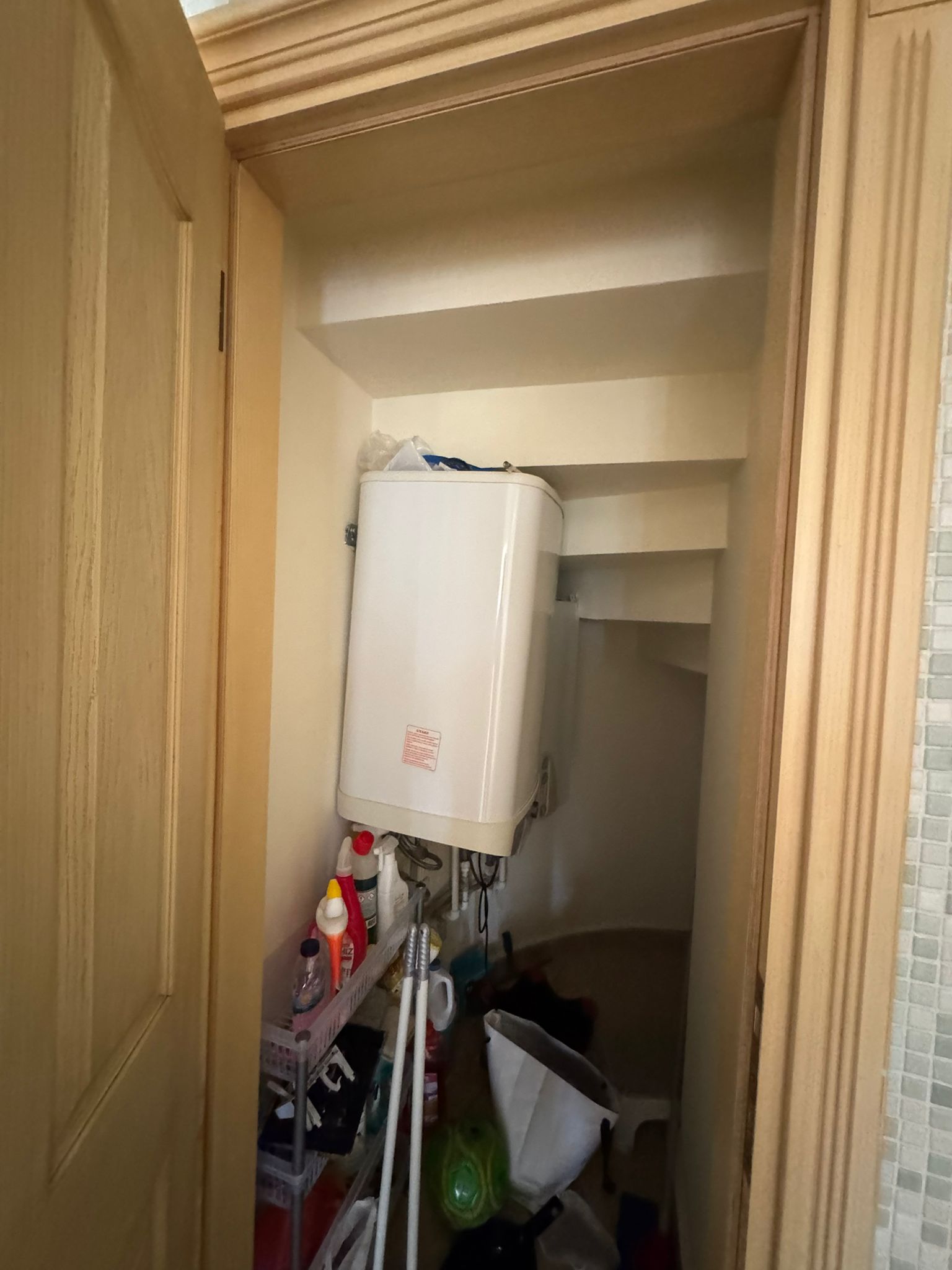 Konaklı'da, deniz manzaralı ve eşyalı, iki katlı 3+1 villa – bir kır evi kompleksinde.