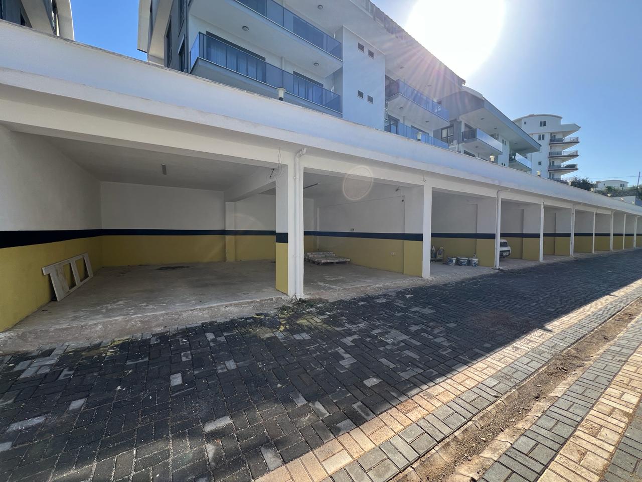 Alanya Konaklı'da deniz manzaralı, modern bir komplekste, şık tasarımlı, yeni 2+1 daire.