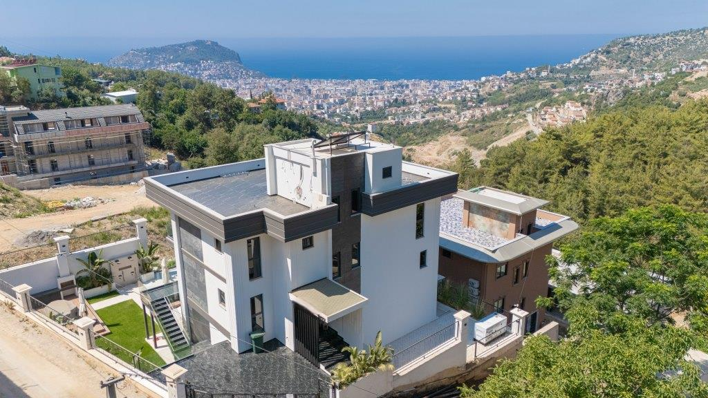 Alanya, Bektaş bölgesinde panoramik manzaralı lüks özel villa - vatandaşlık için