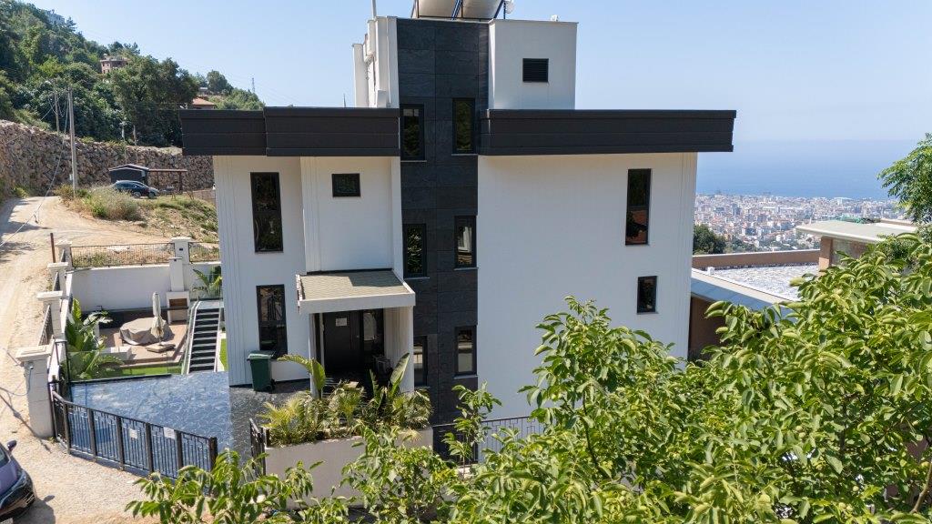 Alanya, Bektaş bölgesinde panoramik manzaralı lüks özel villa - vatandaşlık için