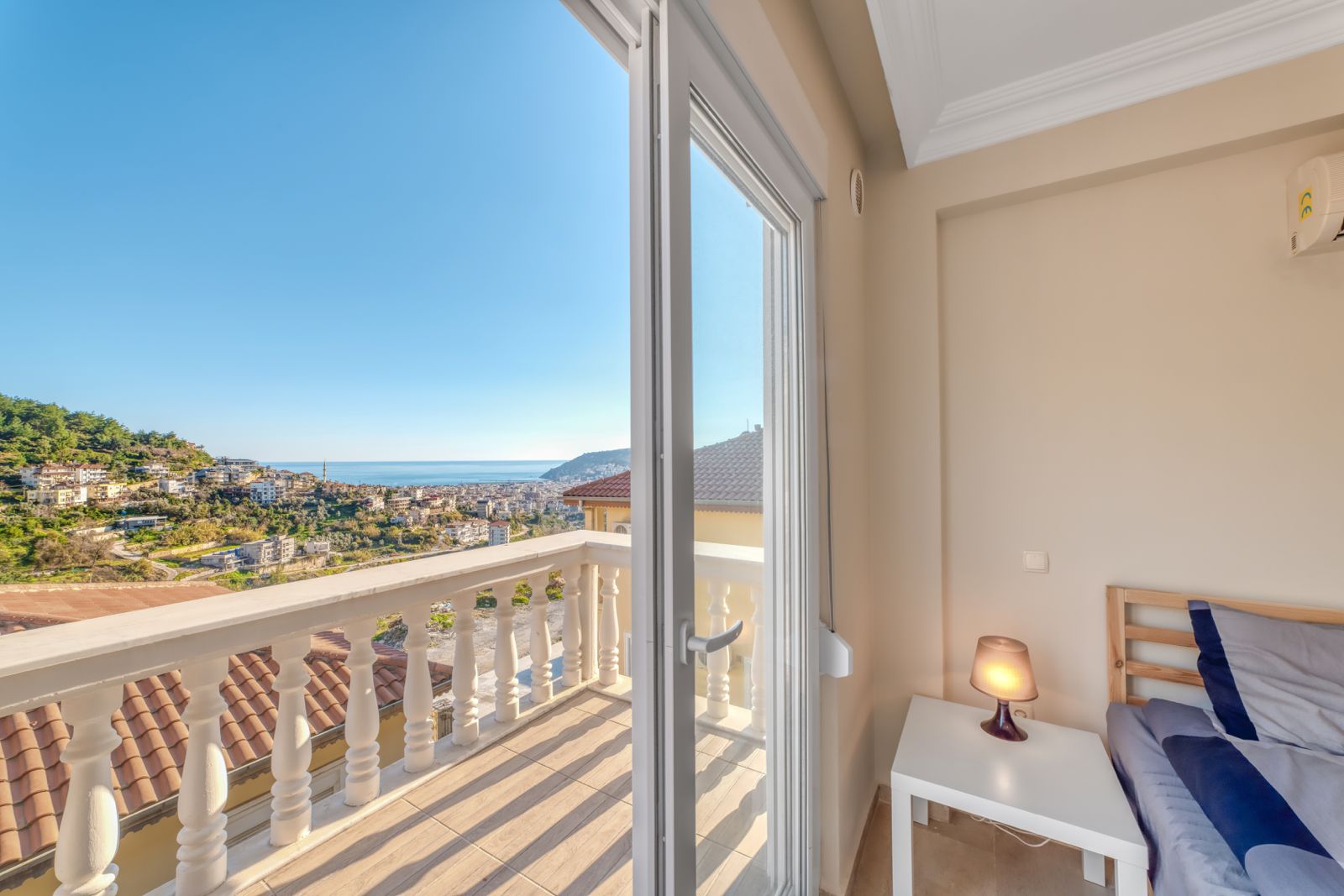 3+1 apartment in the Tepe area – furnished, sea view in an apart-villa