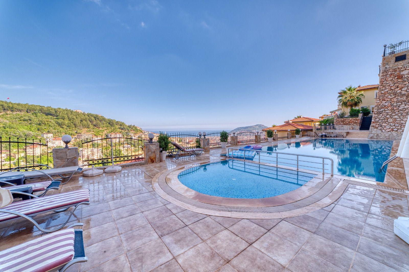 3+1 apartment in the Tepe area – furnished, sea view in an apart-villa