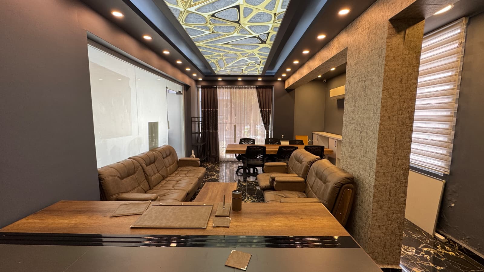Turnkey office in the center of Alanya, Cleopatra Beach area - 300 meters