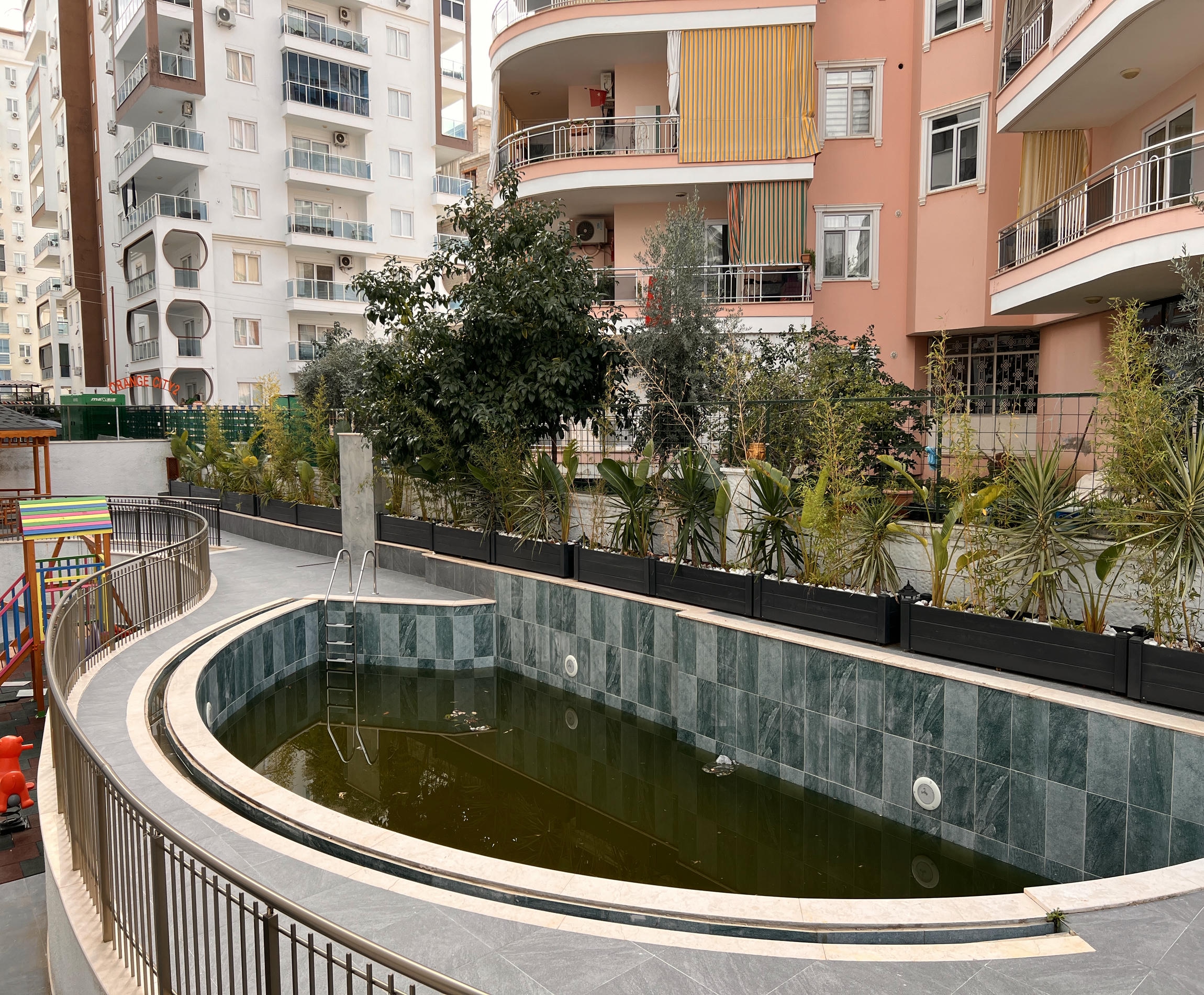 Квартира 1+1 57 м² с видом на море в Махмутларе - современный жилой комплекс