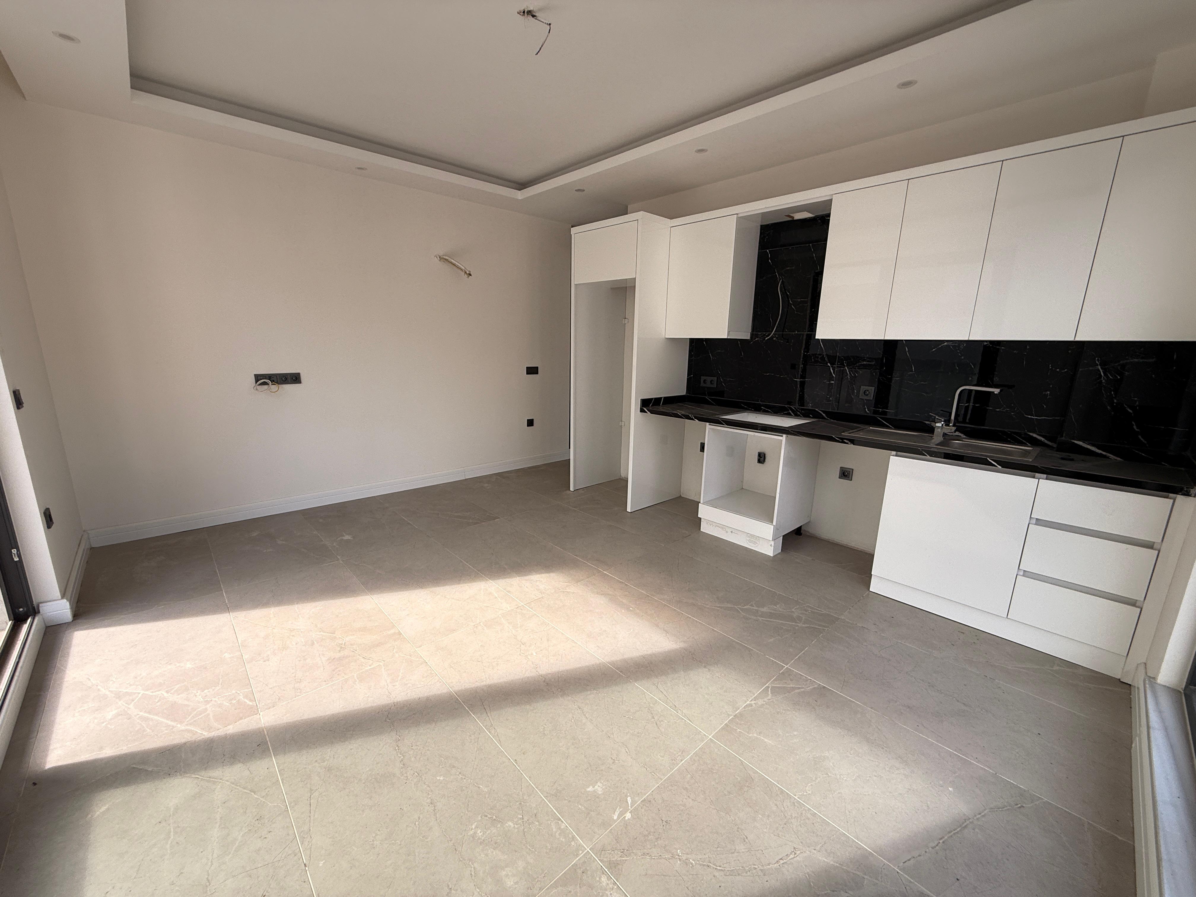 Квартира 1+1 55 м² в Махмутларе – привлекательная цена, новый жилой комплекс, 400 м до моря