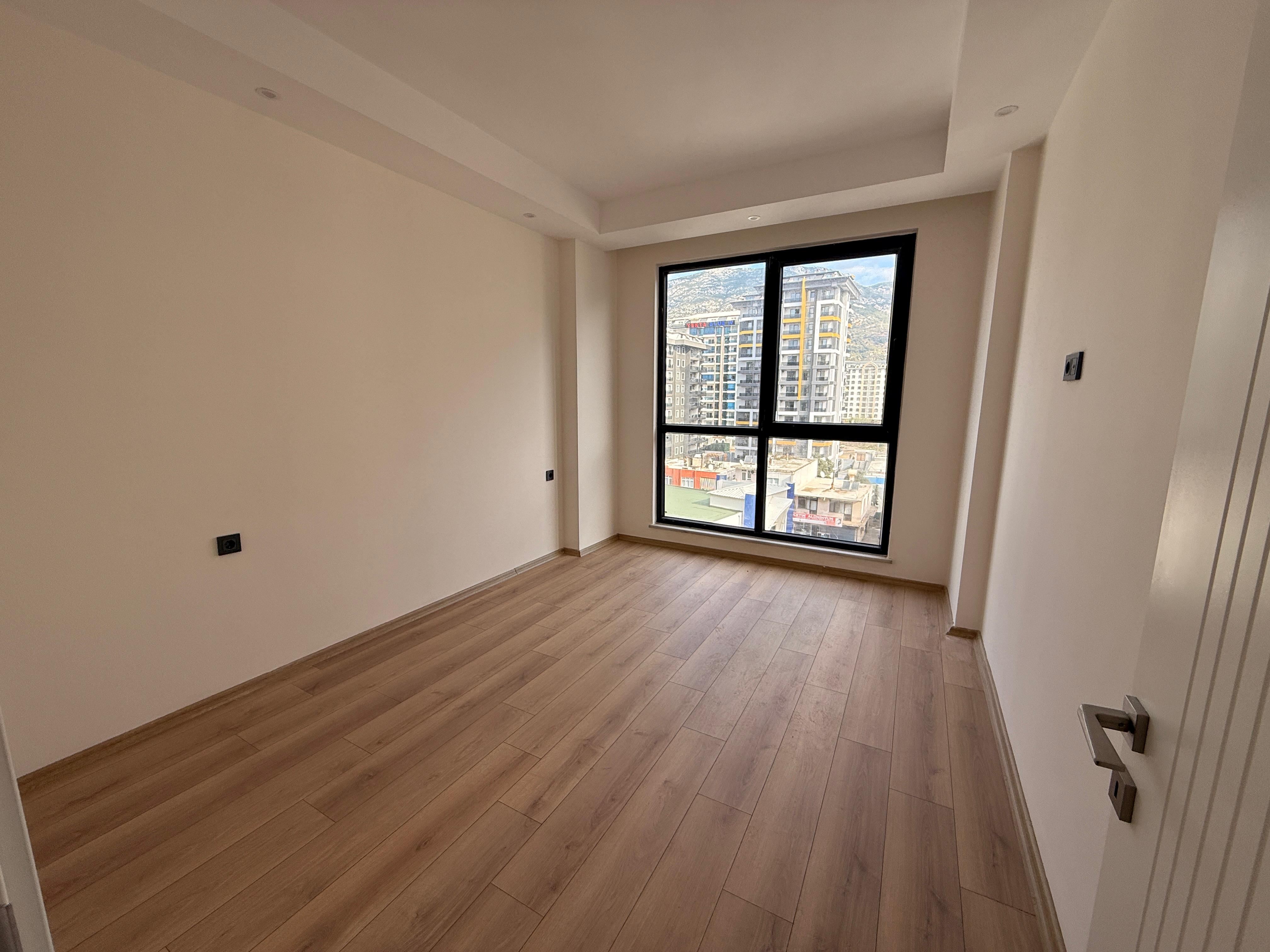 Квартира 1+1 55 м² в Махмутларе – привлекательная цена, новый жилой комплекс, 400 м до моря