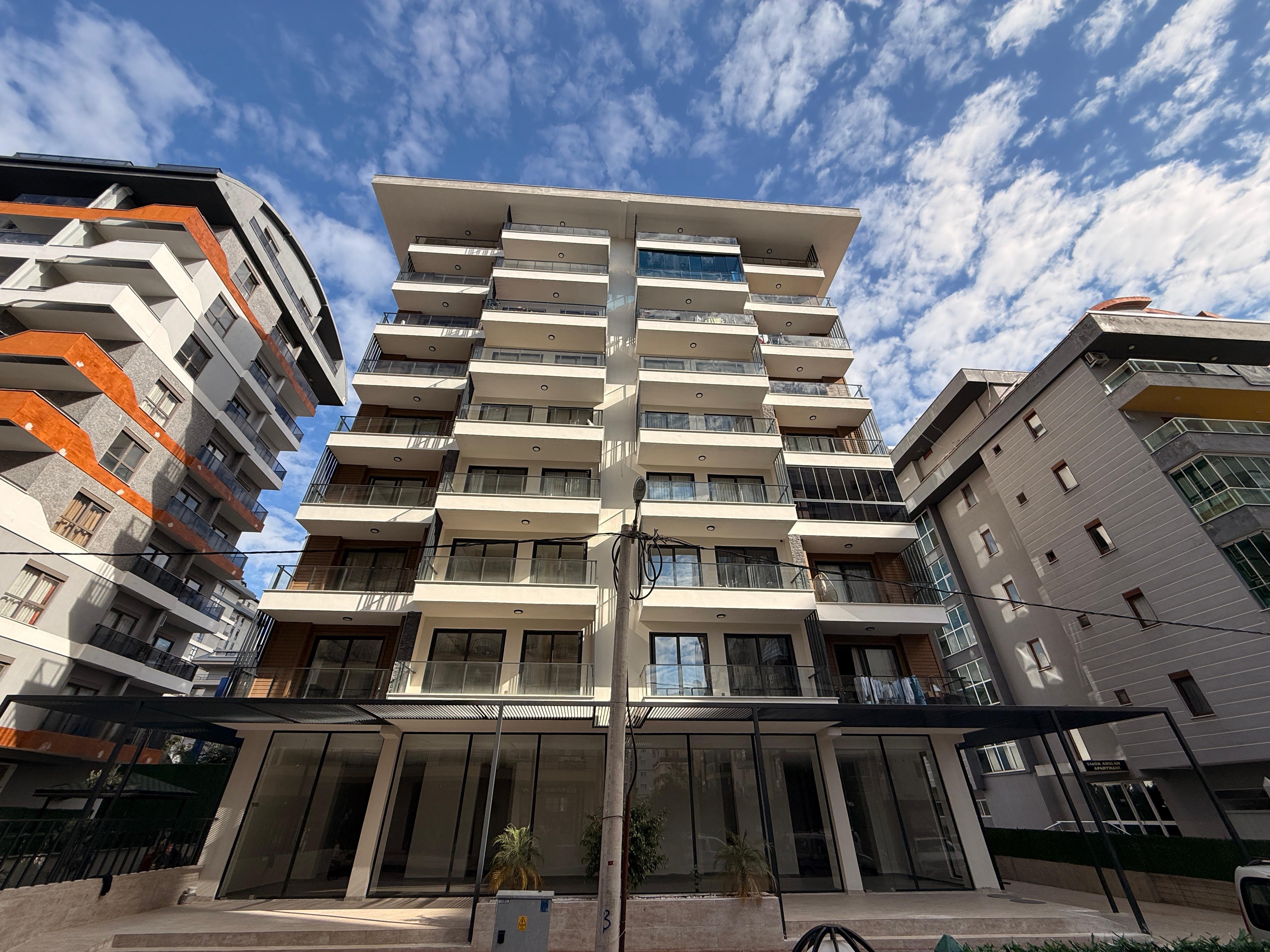 Квартира 1+1 55 м² в Махмутларе – привлекательная цена, новый жилой комплекс, 400 м до моря