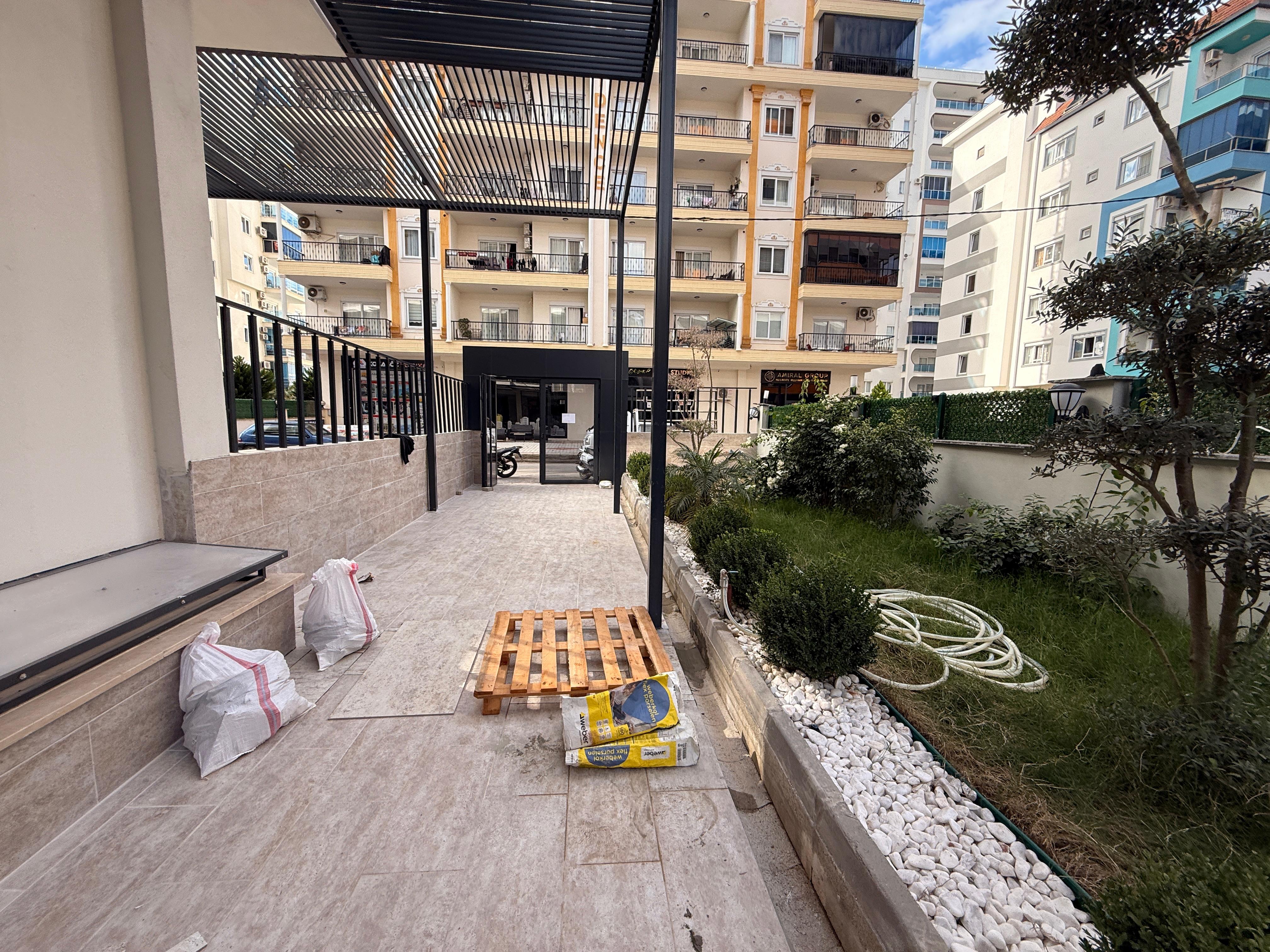 Квартира 1+1 55 м² в Махмутларе – привлекательная цена, новый жилой комплекс, 400 м до моря