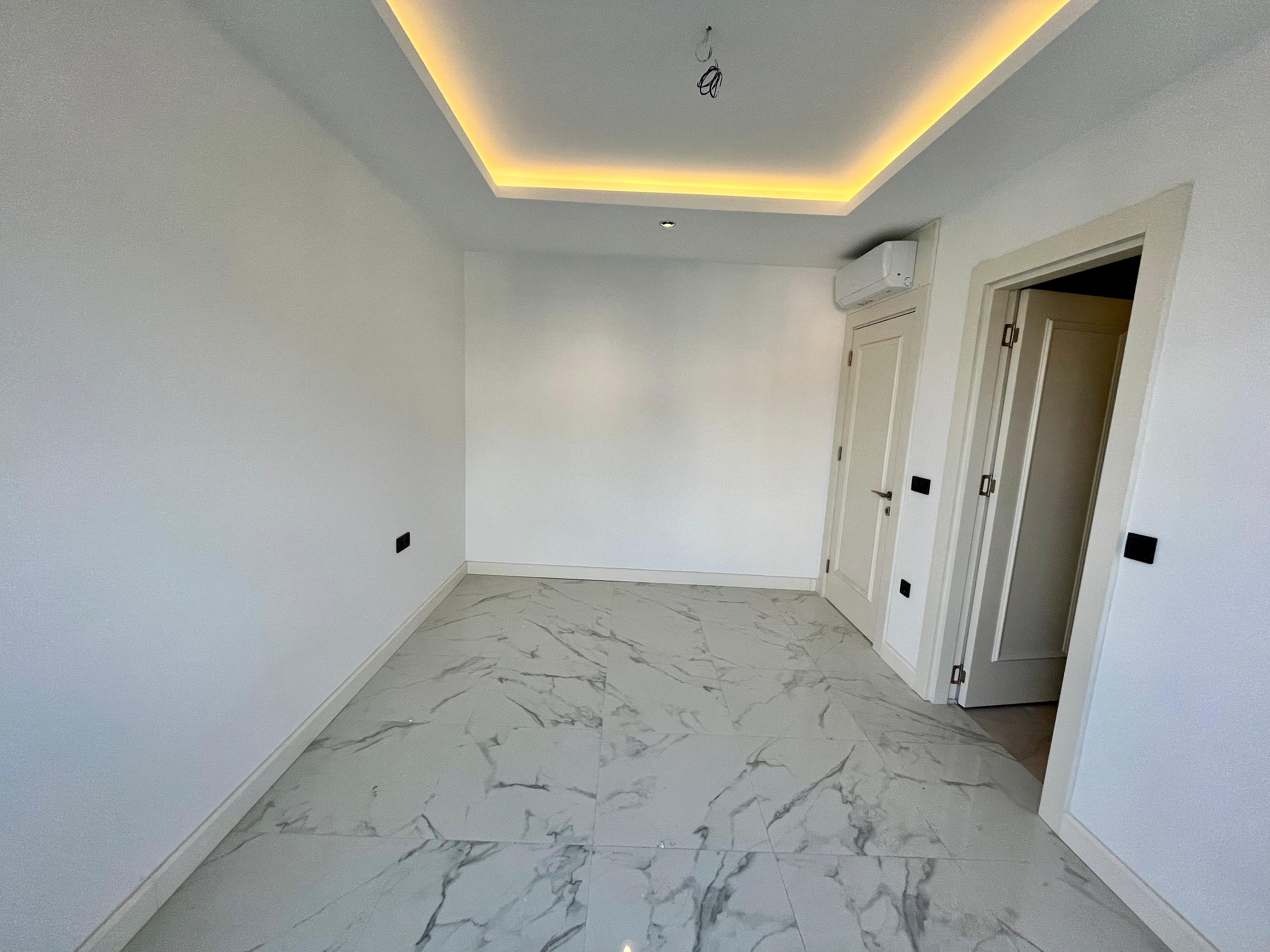 2+1 apartment with a view in the center of Alanya, Cleopatra Beach area