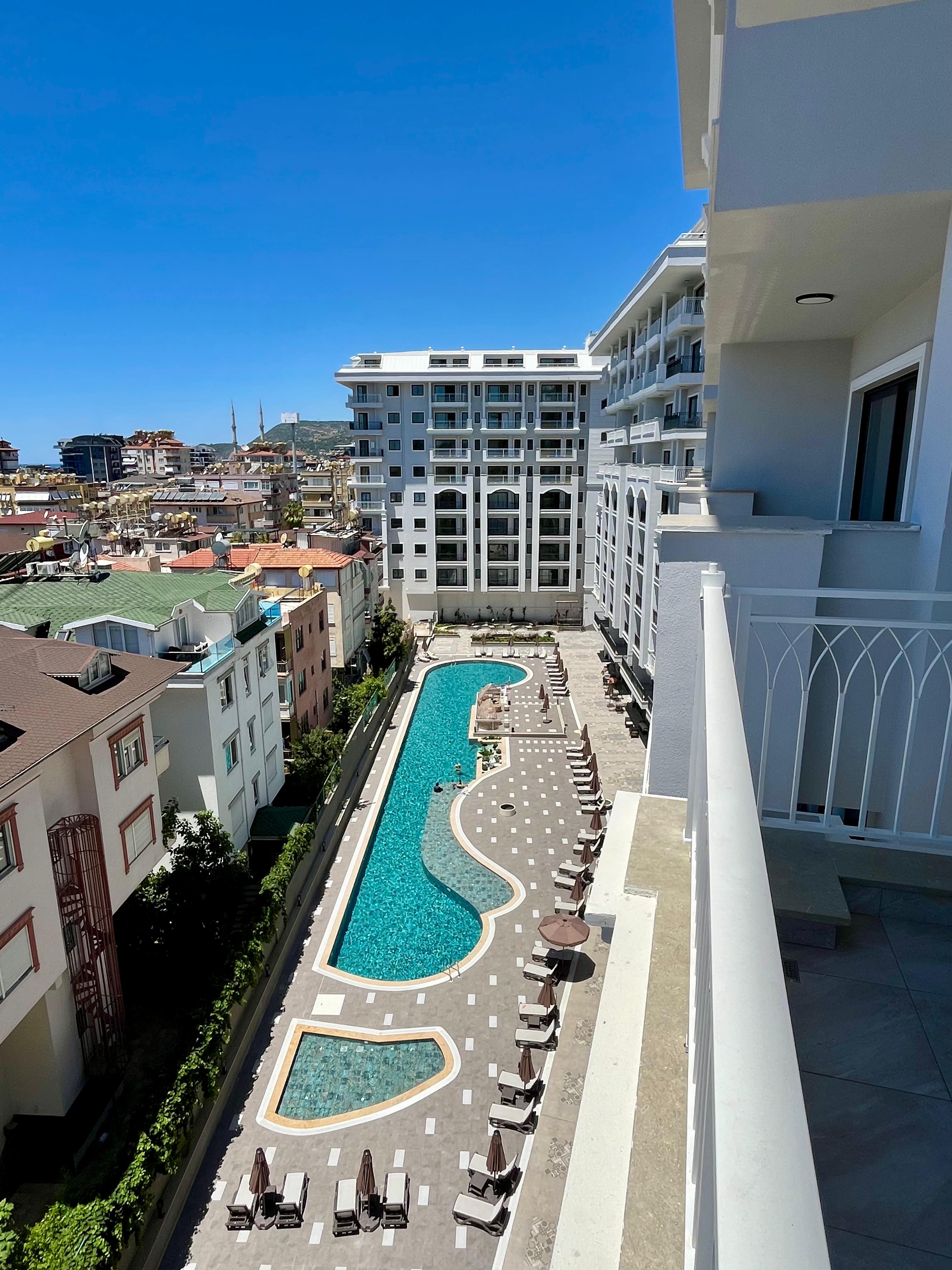 2+1 apartment with a view in the center of Alanya, Cleopatra Beach area