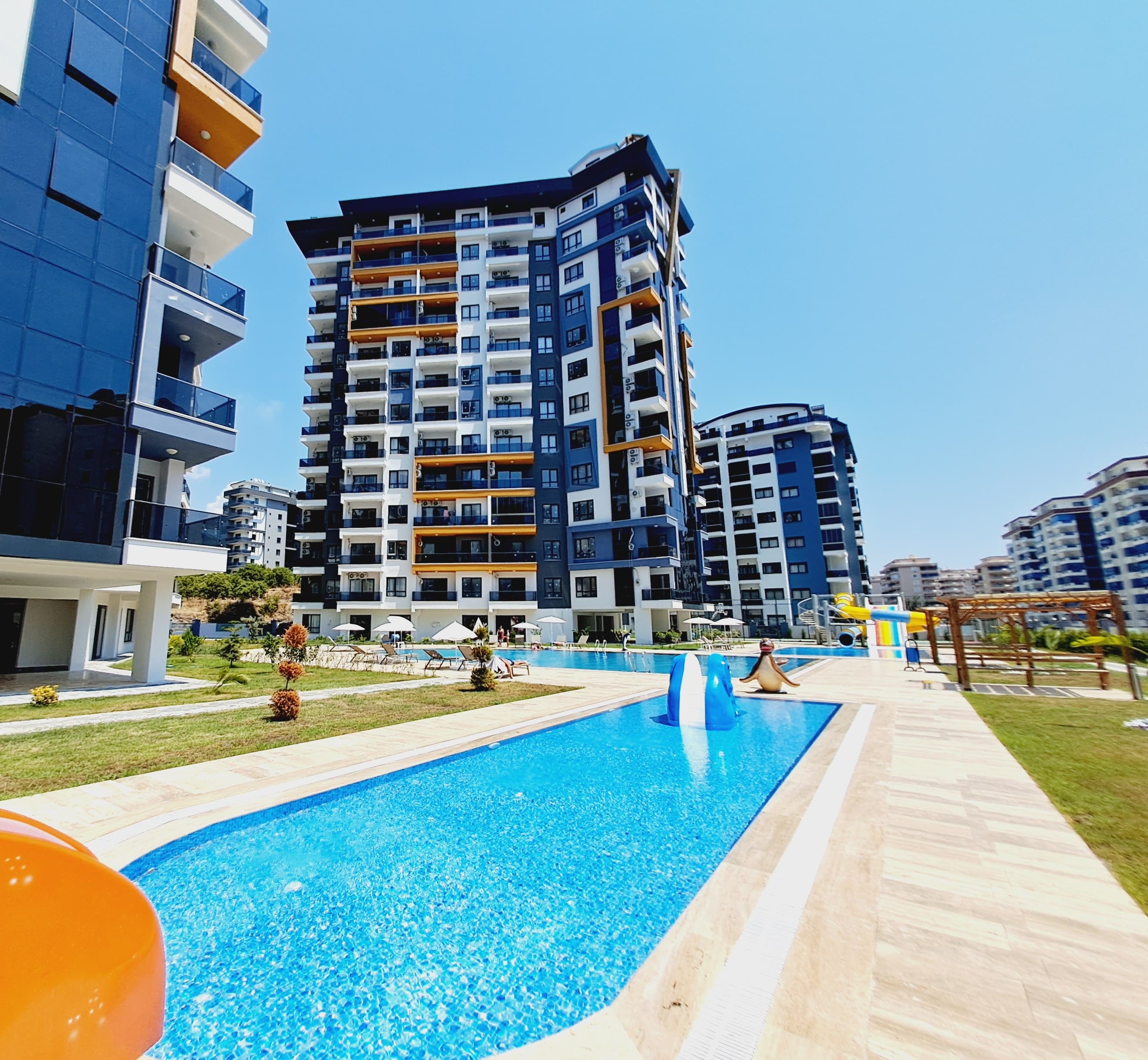 A 1+1 apartment in the center of Mahmutlar - a great combination of location and comfort