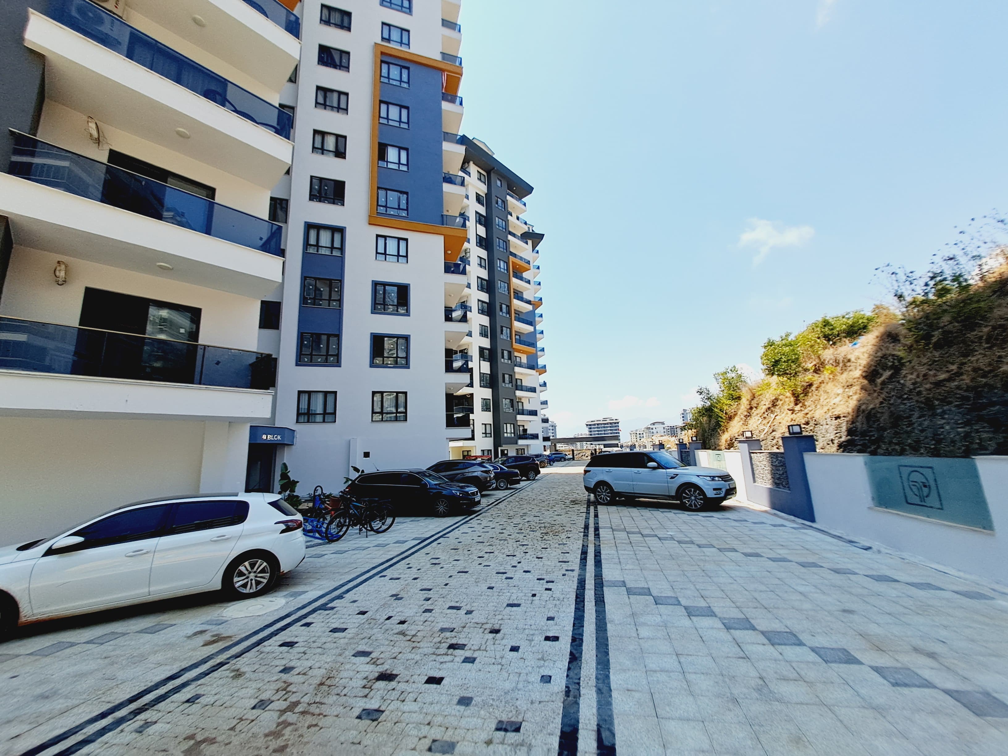 A 1+1 apartment in the center of Mahmutlar - a great combination of location and comfort