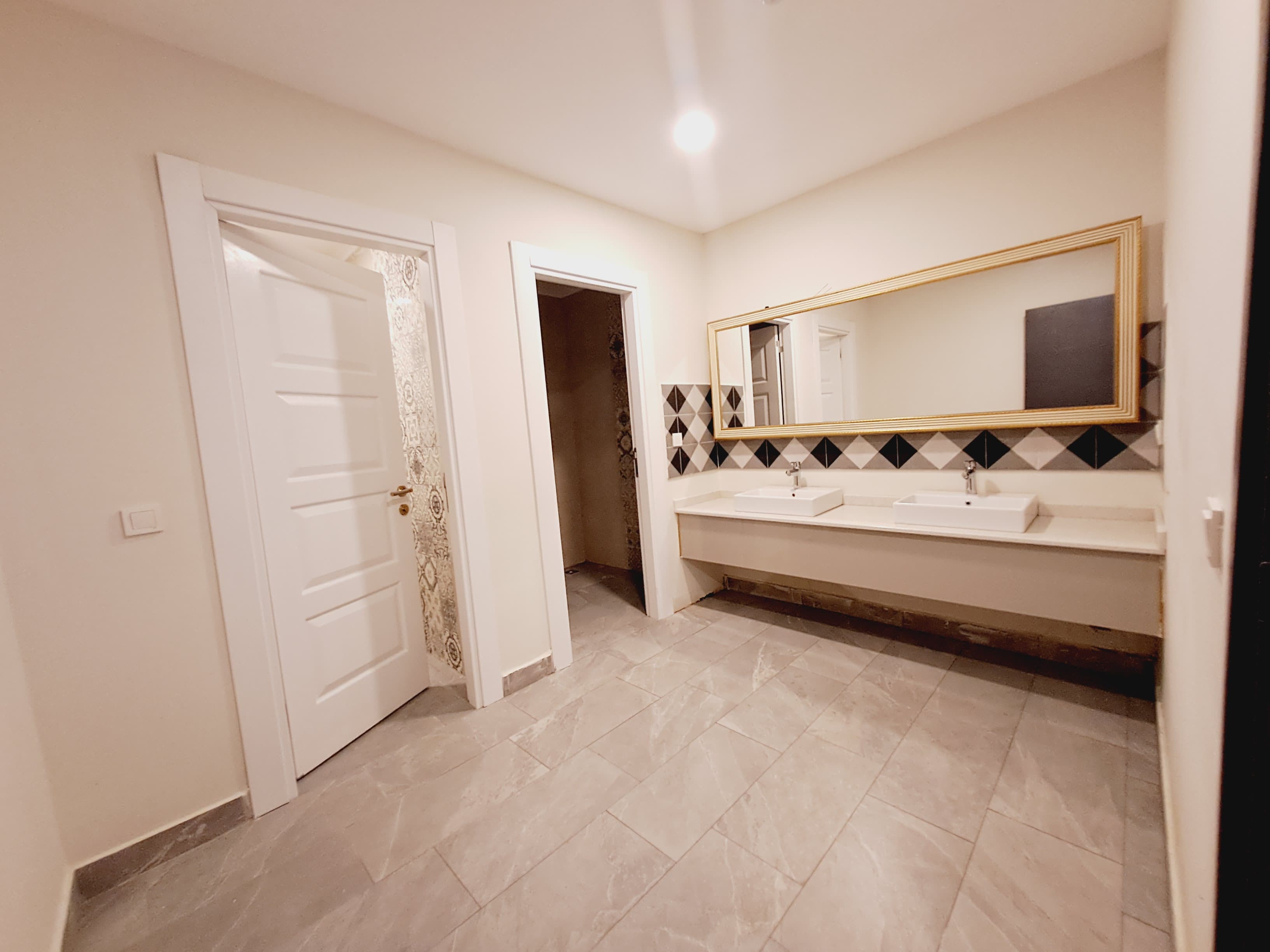 A 1+1 apartment in the center of Mahmutlar - a great combination of location and comfort