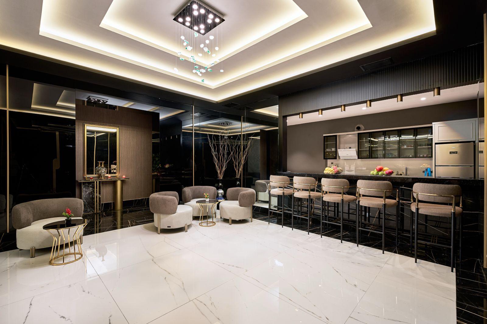 A turnkey two-bedroom apartment in the center of Alanya - suitable for short-term rental.