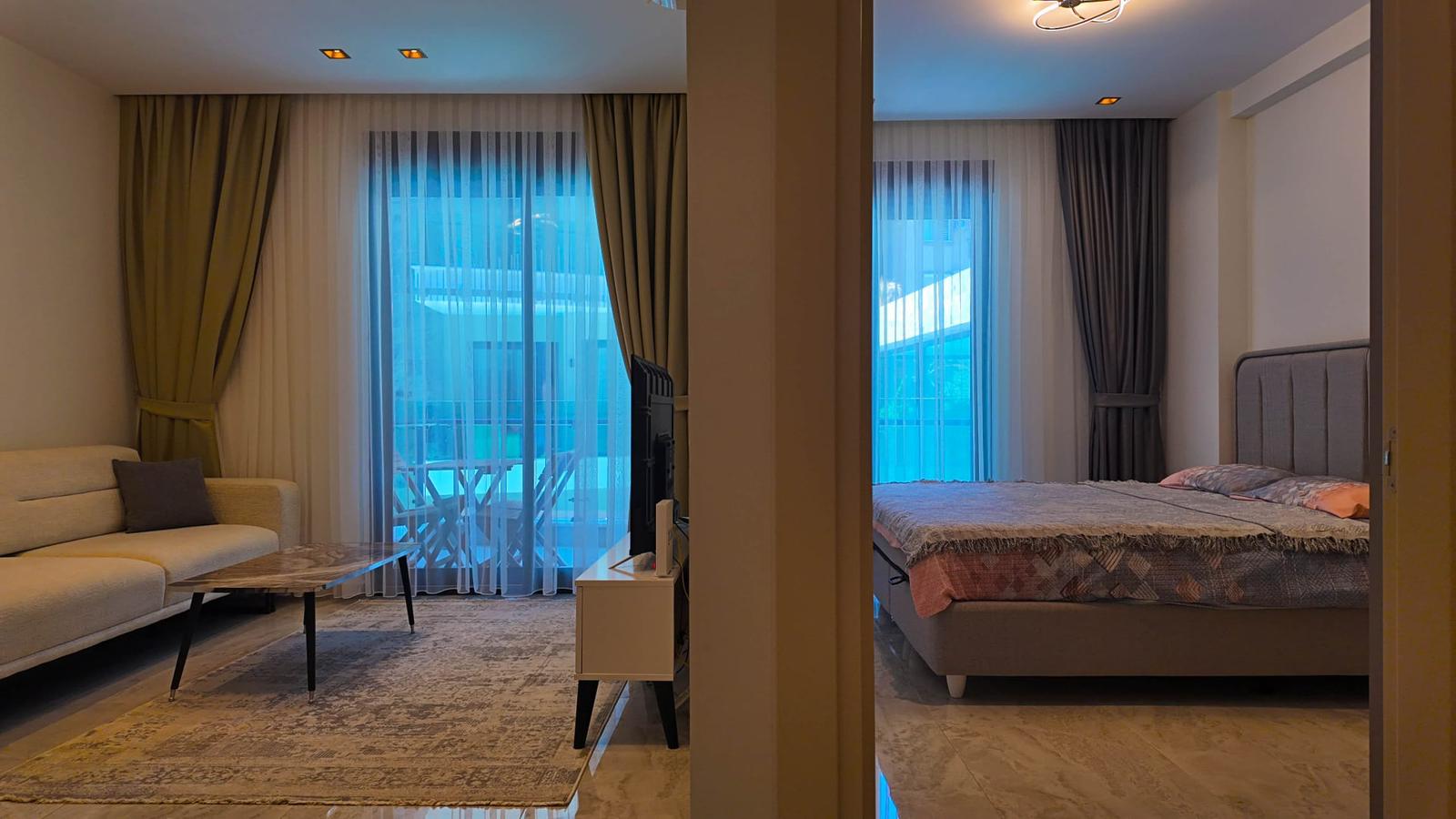 A turnkey two-bedroom apartment in the center of Alanya - suitable for short-term rental.