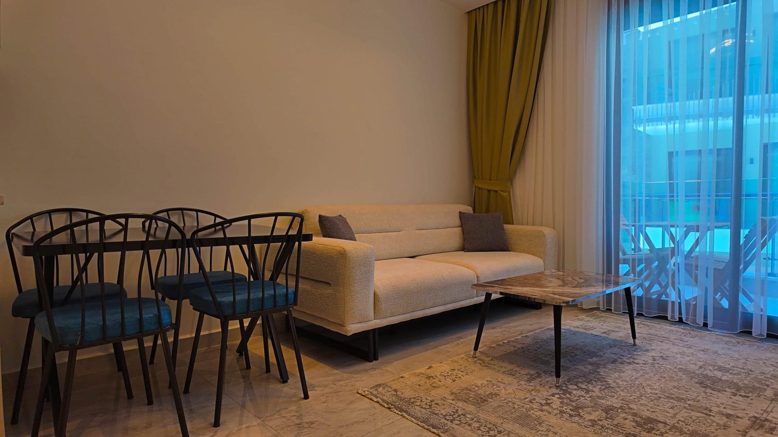 A turnkey two-bedroom apartment in the center of Alanya - suitable for short-term rental.