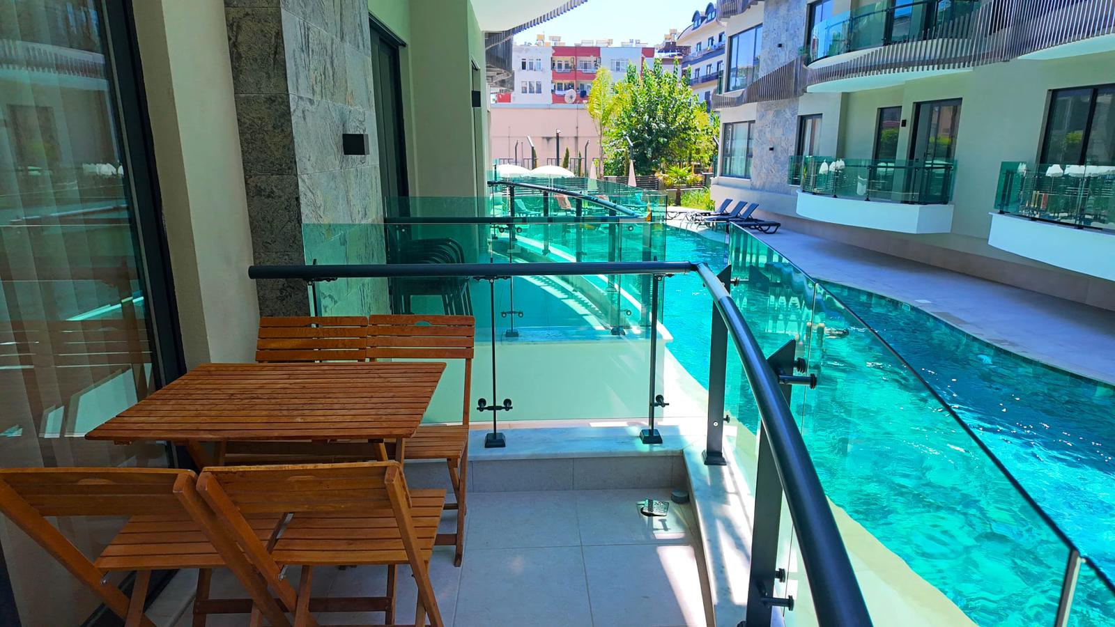 A turnkey two-bedroom apartment in the center of Alanya - suitable for short-term rental.