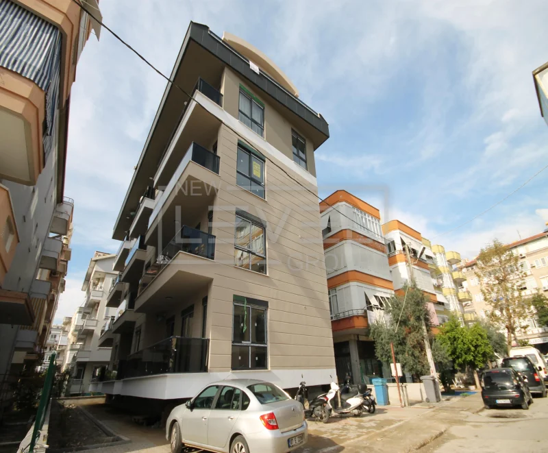 2+1 apartments in the center of Alanya - Cleopatra area, 500 meters from the sea