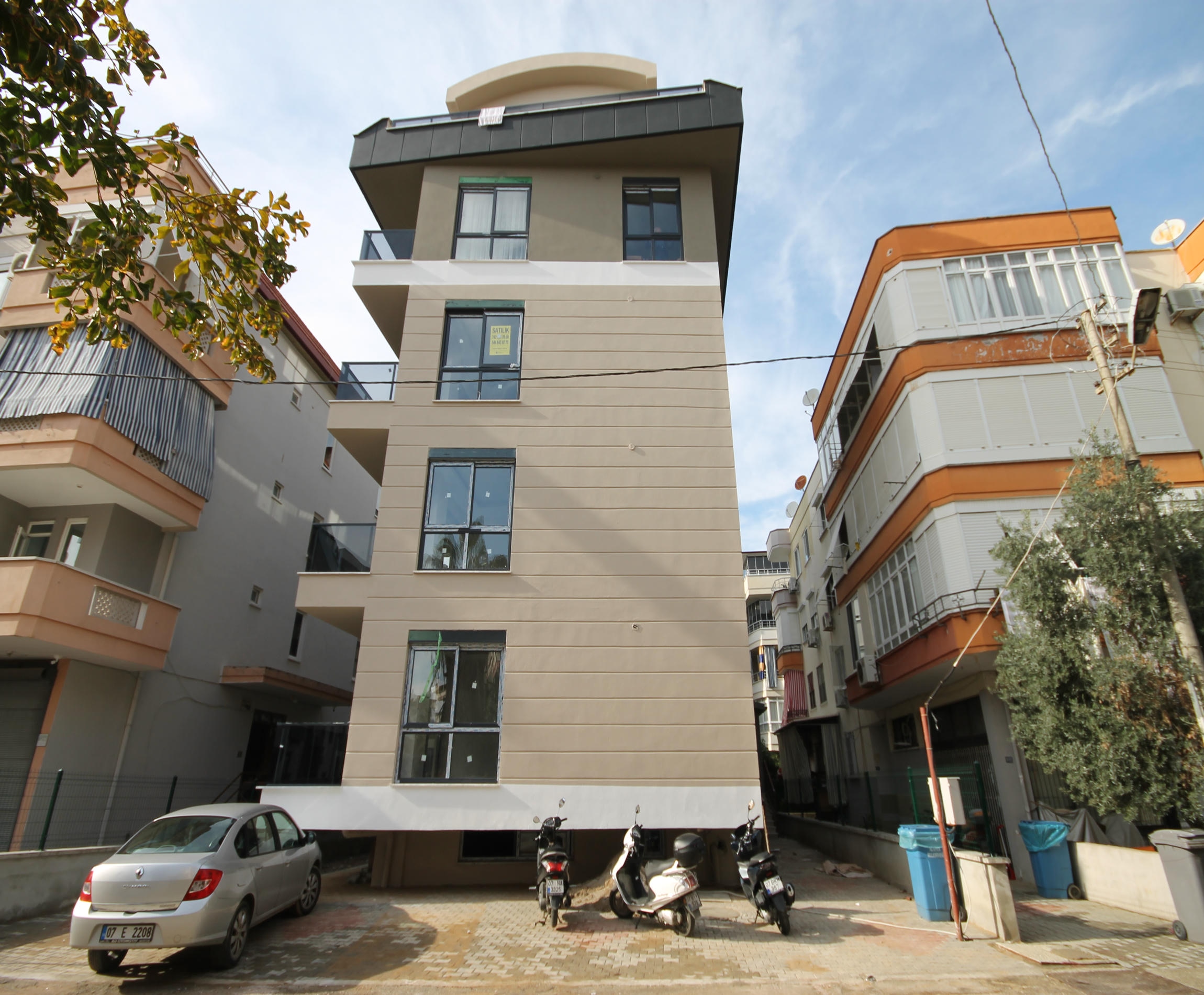 2+1 apartments in the center of Alanya - Cleopatra area, 500 meters from the sea