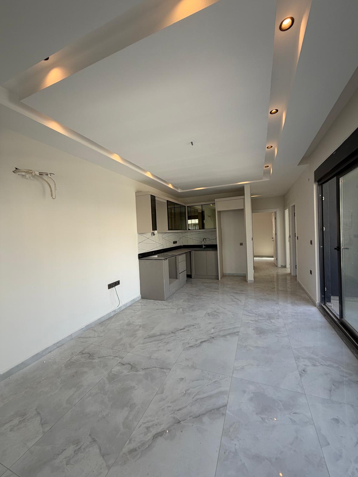 Alanya'nın merkezinde, Kleopatra Plajı bölgesinde 2+1 daire - kısa süreli kiralamaya izin verilir.