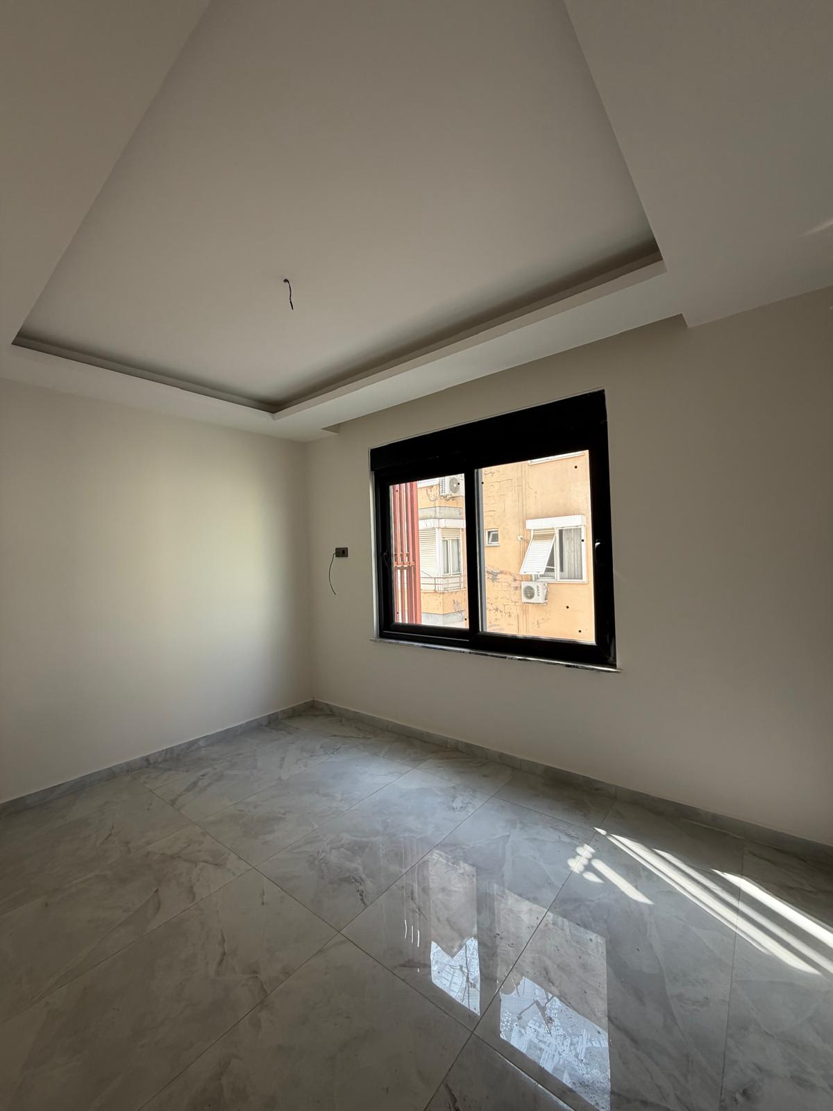 Alanya'nın merkezinde, Kleopatra Plajı bölgesinde 2+1 daire - kısa süreli kiralamaya izin verilir.