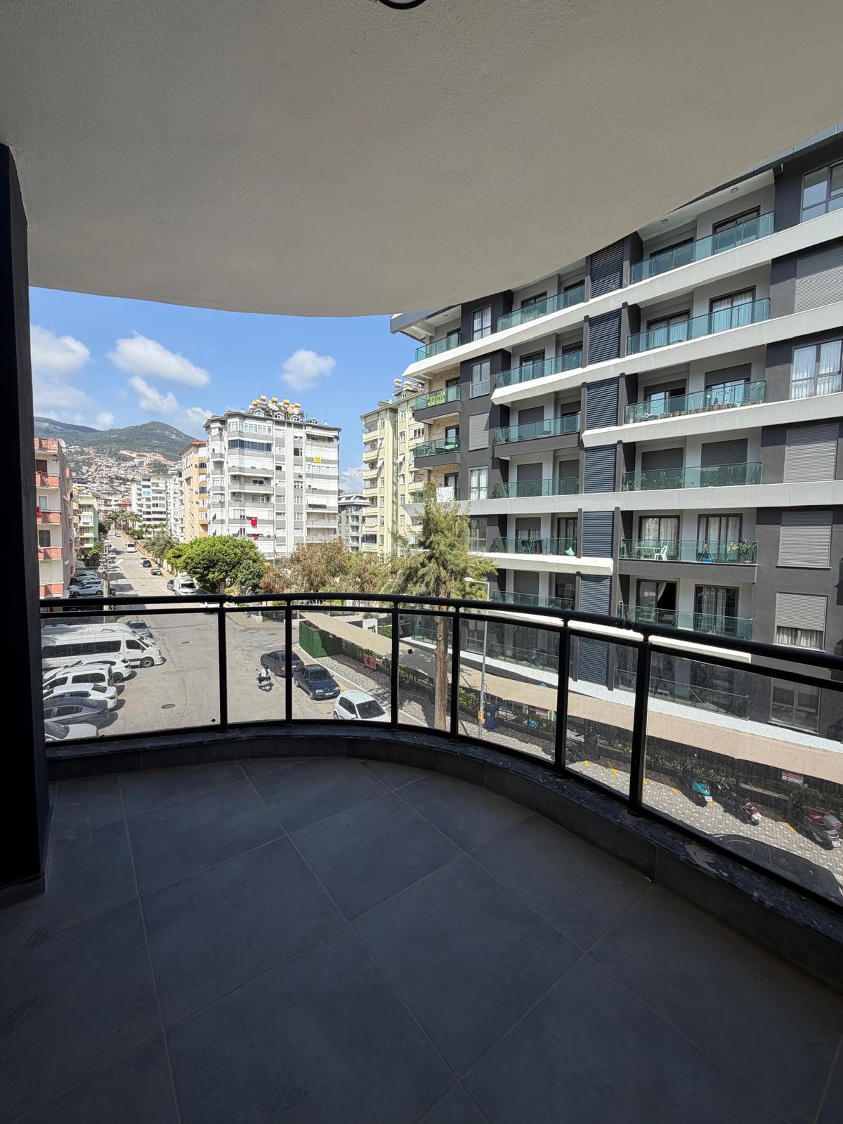 Alanya'nın merkezinde, Kleopatra Plajı bölgesinde 2+1 daire - kısa süreli kiralamaya izin verilir.