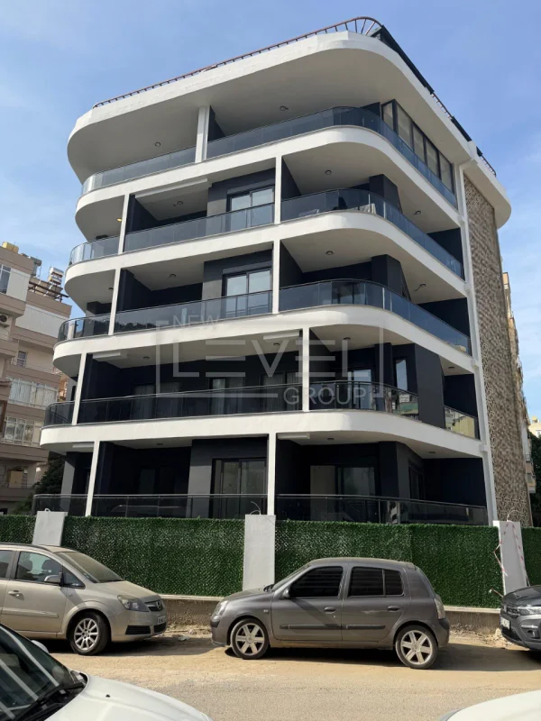 Alanya'nın merkezinde, Kleopatra Plajı bölgesinde 2+1 daire - kısa süreli kiralamaya izin verilir.