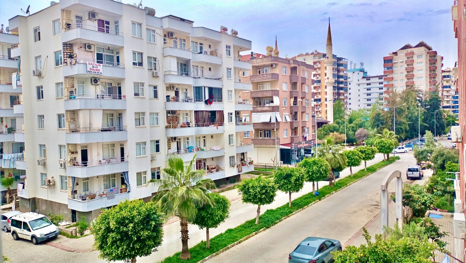 Квартира 2+1 125 м2 в центре Махмутлара – с мебелью, после ремонта, 350 м до моря
