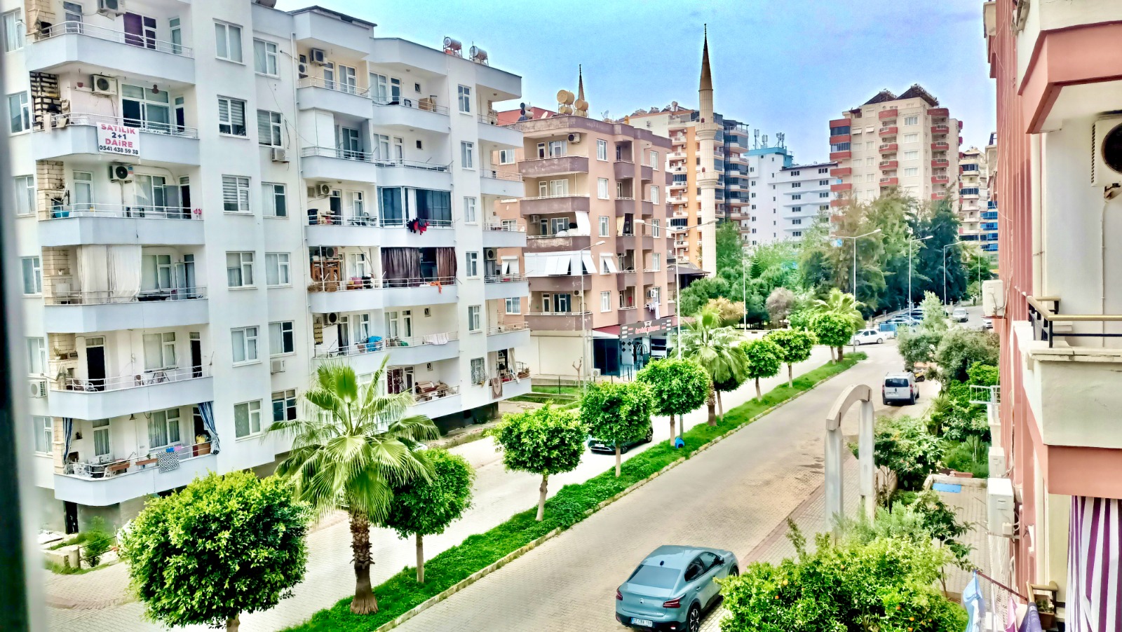 Квартира 2+1 125 м2 в центре Махмутлара – с мебелью, после ремонта, 350 м до моря