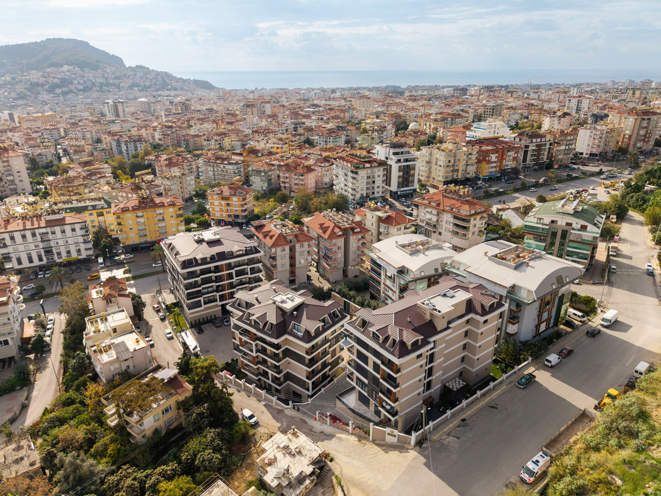 A three-room apartment in the center of Alanya - a new property in a comfort-class residence