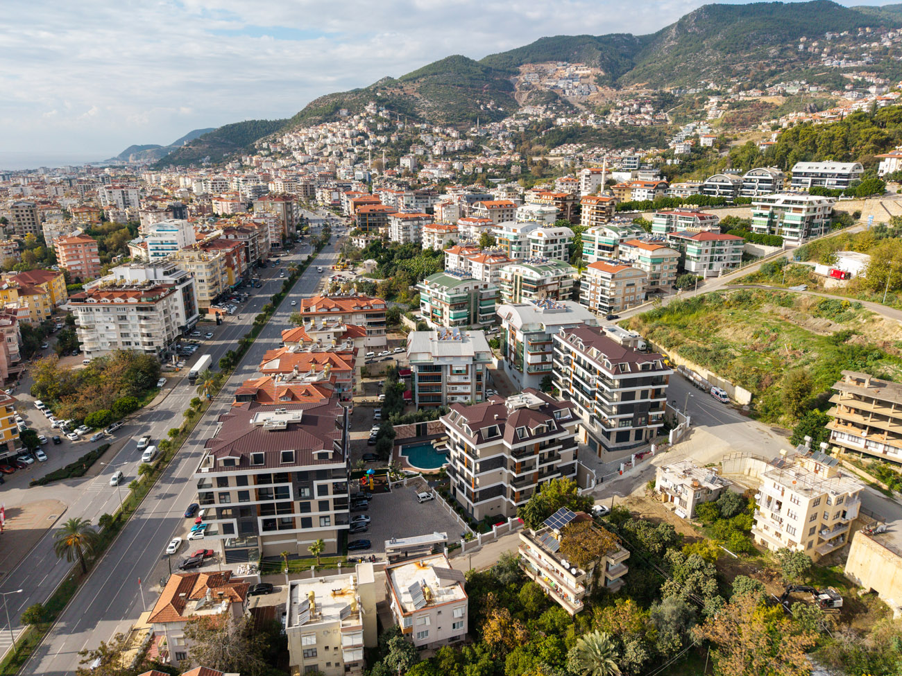 A three-room apartment in the center of Alanya - a new property in a comfort-class residence
