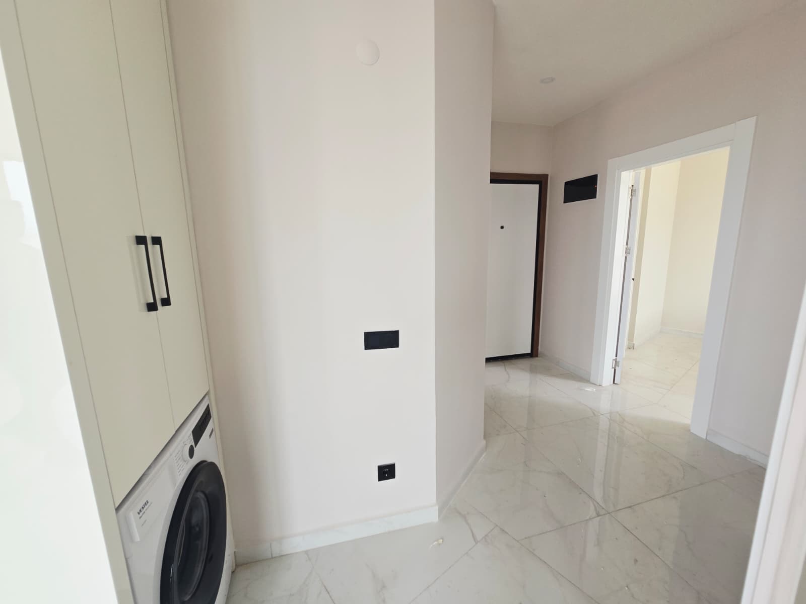 1+1 apartment in the center of Alanya, Cleopatra Beach area - views of the sea and the fortress