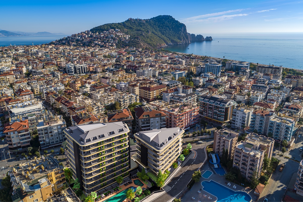 1+1 apartment in the center of Alanya, Cleopatra Beach area - views of the sea and the fortress