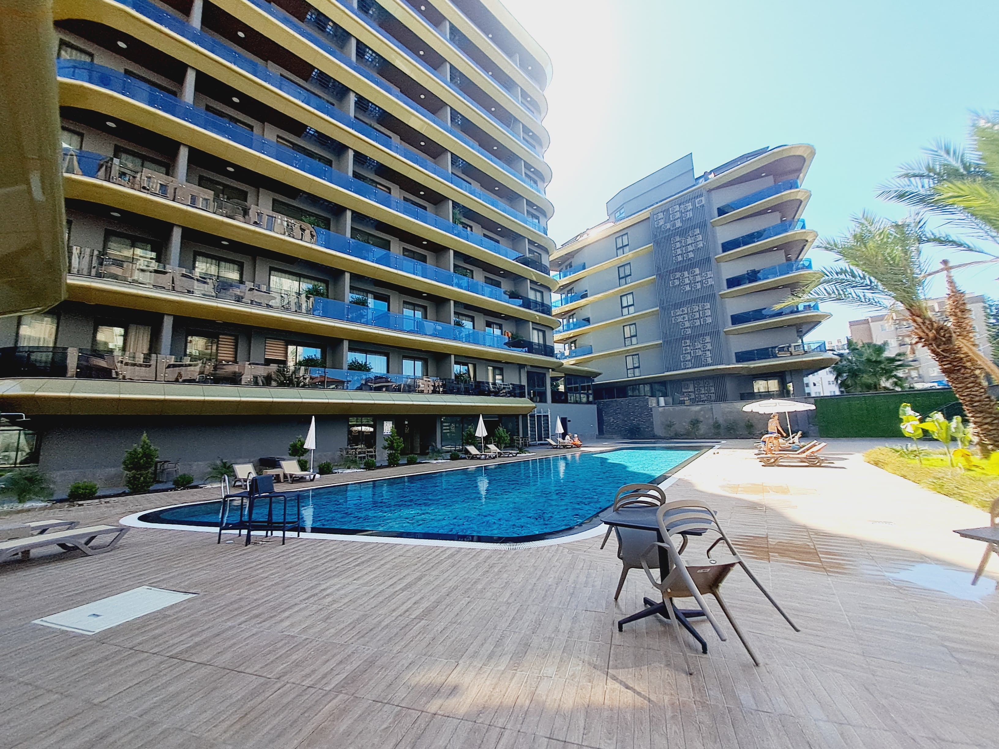 1+1 apartment in the center of Alanya, Cleopatra Beach area - views of the sea and the fortress