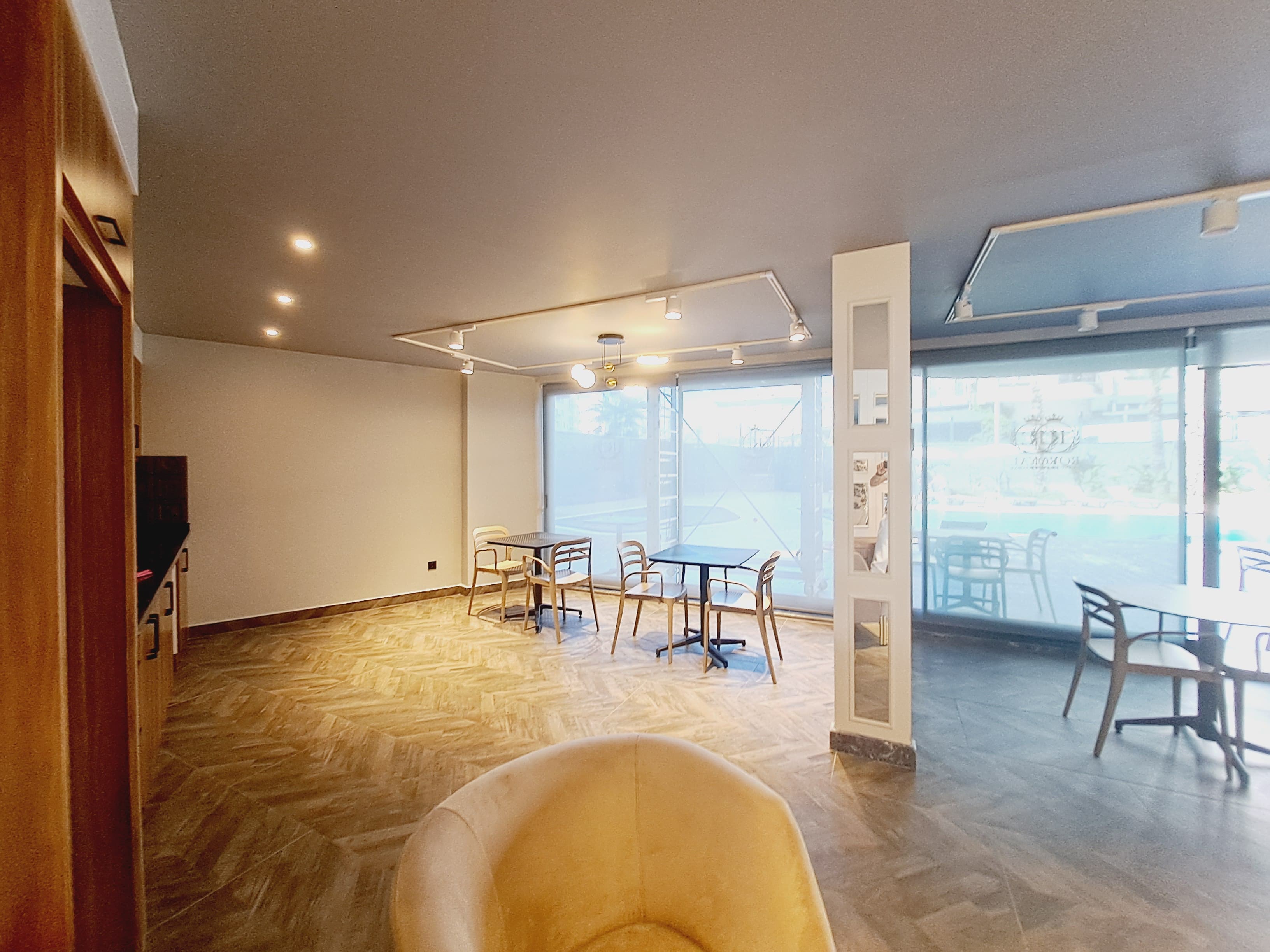 1+1 apartment in the center of Alanya, Cleopatra Beach area - views of the sea and the fortress