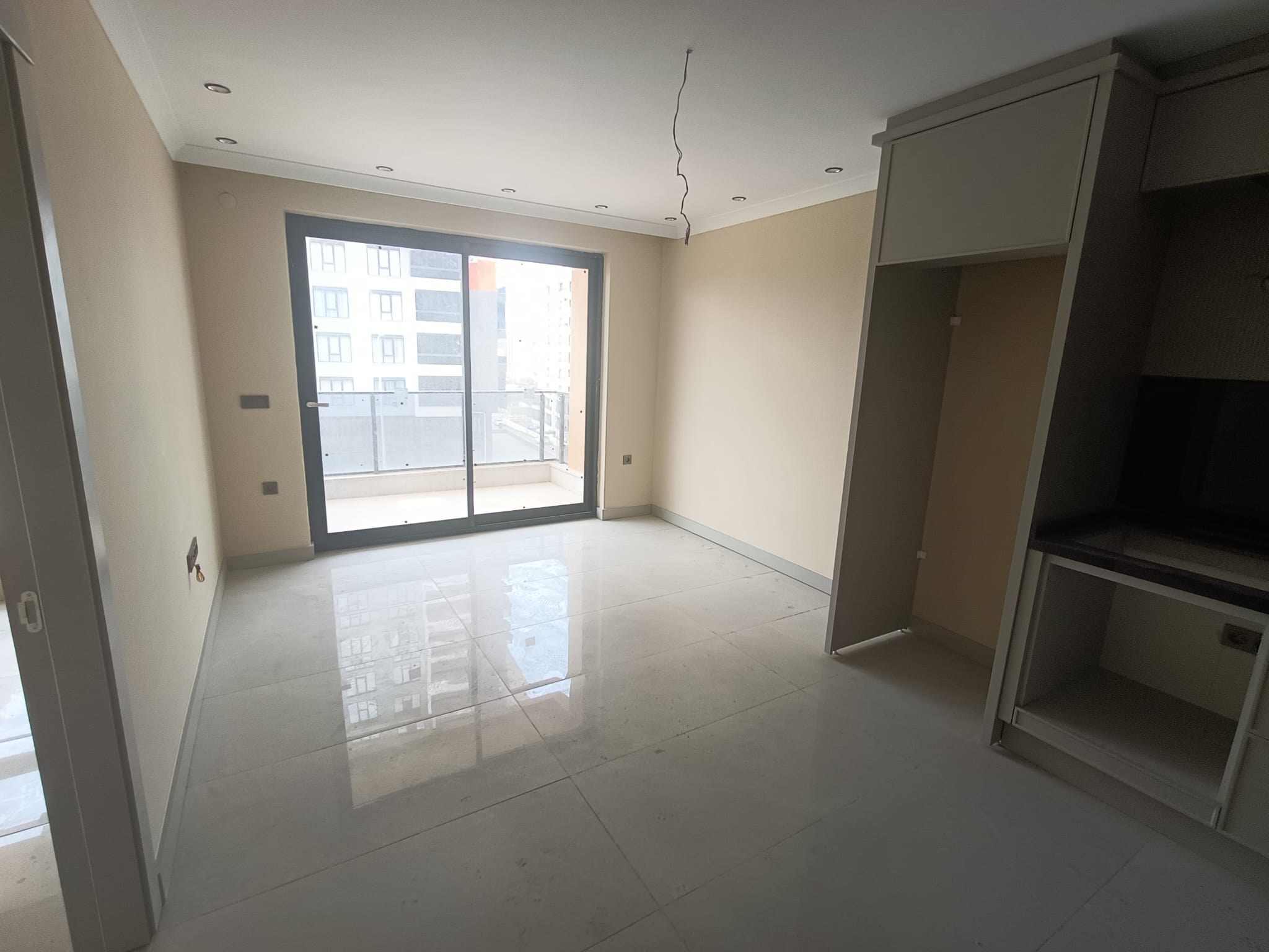 1+1 apartment in the center of Mahmutlar - affordable price, new building