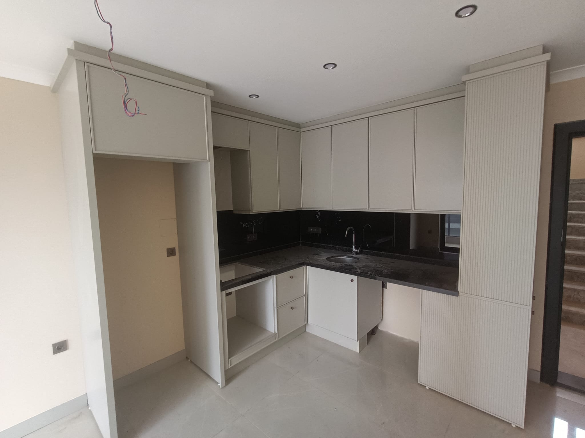 1+1 apartment in the center of Mahmutlar - affordable price, new building