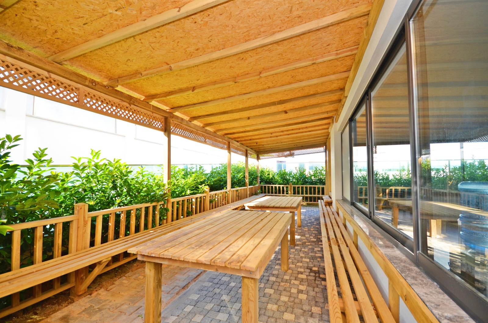 A 2-bedroom apartment on the first line in Mahmutlar – sea view, heated floors, from the owner