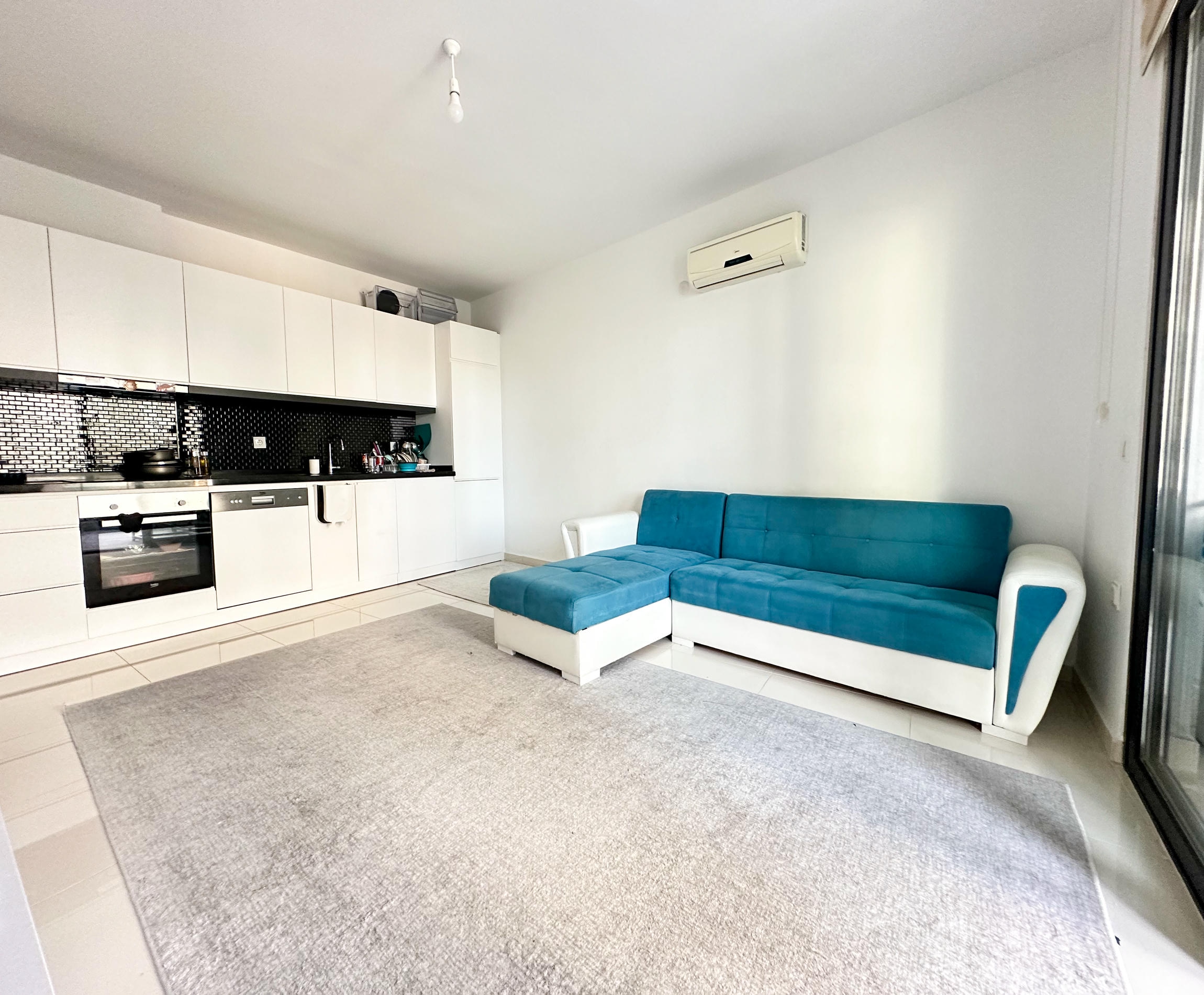 Kestel'de 1+1 daire – eşyalı, harika fiyat