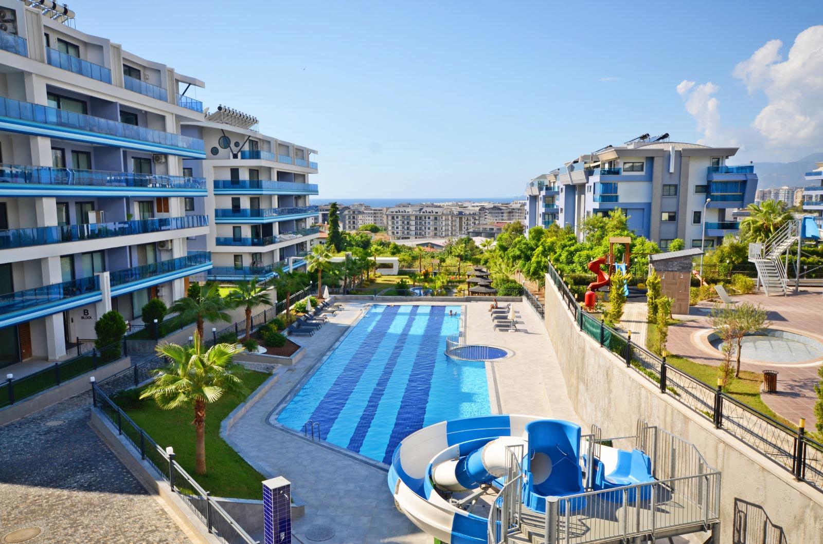 Садовый дуплекс 3+1 в Каргыджаке - собственный участок 300 м²
