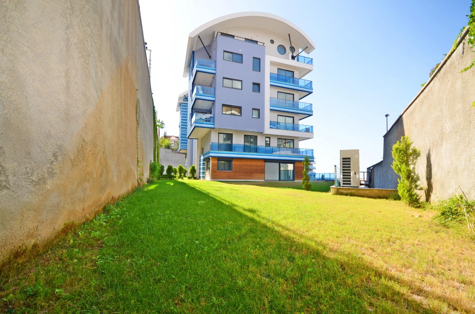 Садовый дуплекс 3+1 в Каргыджаке - собственный участок 300 м²