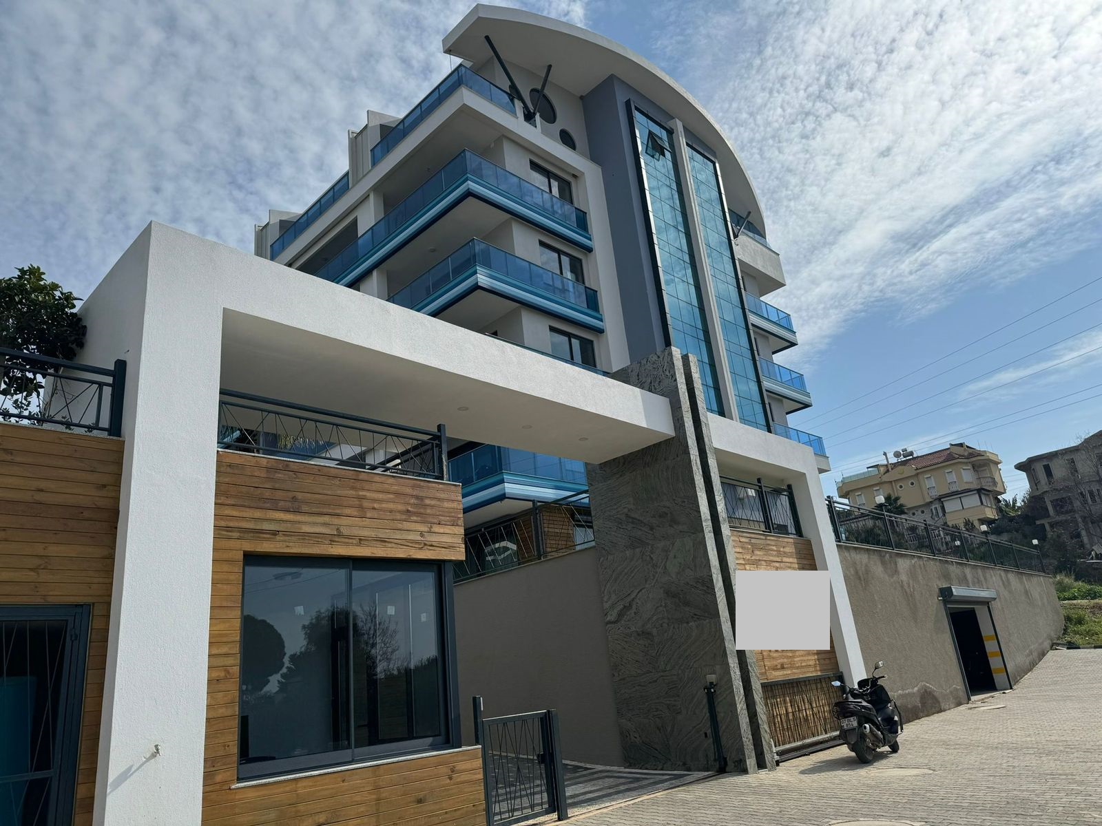 Садовый дуплекс 3+1 в Каргыджаке - собственный участок 300 м²
