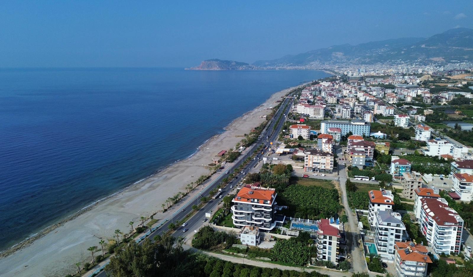 Квартира 1+1 с видом на море на первой линии в Кестеле - 47 м², без мебели, премиум-комплекс